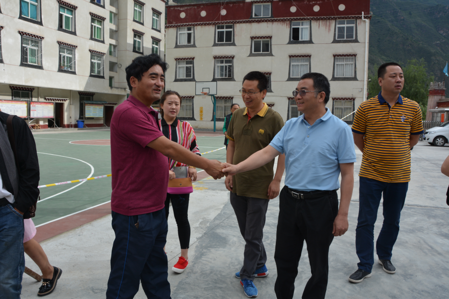 雅安市第四人民医院赴丹巴开展精神病等级鉴定工作