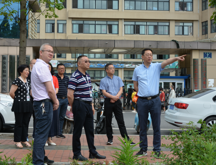 副市长于冀川一行调研我院华西雅安康养中心项目