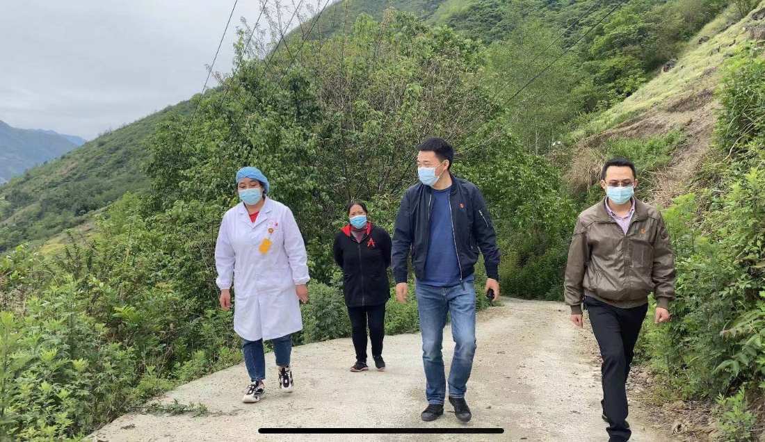 学党史 感党恩 为群众办实事