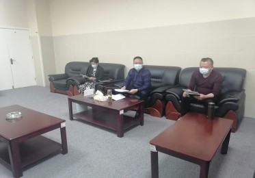 落实“转树作抓”五大专项行动（一）： 医院领导听取新冠肺炎疫情防控专项行动工作开展情况