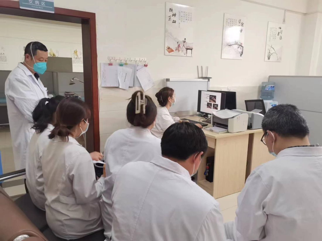 雅安市第四人民医院康复门诊医技党支部开展“厚德精医 务实奉献”中医强基层“百千万”行动暨“转树作抓”巩固提升行动