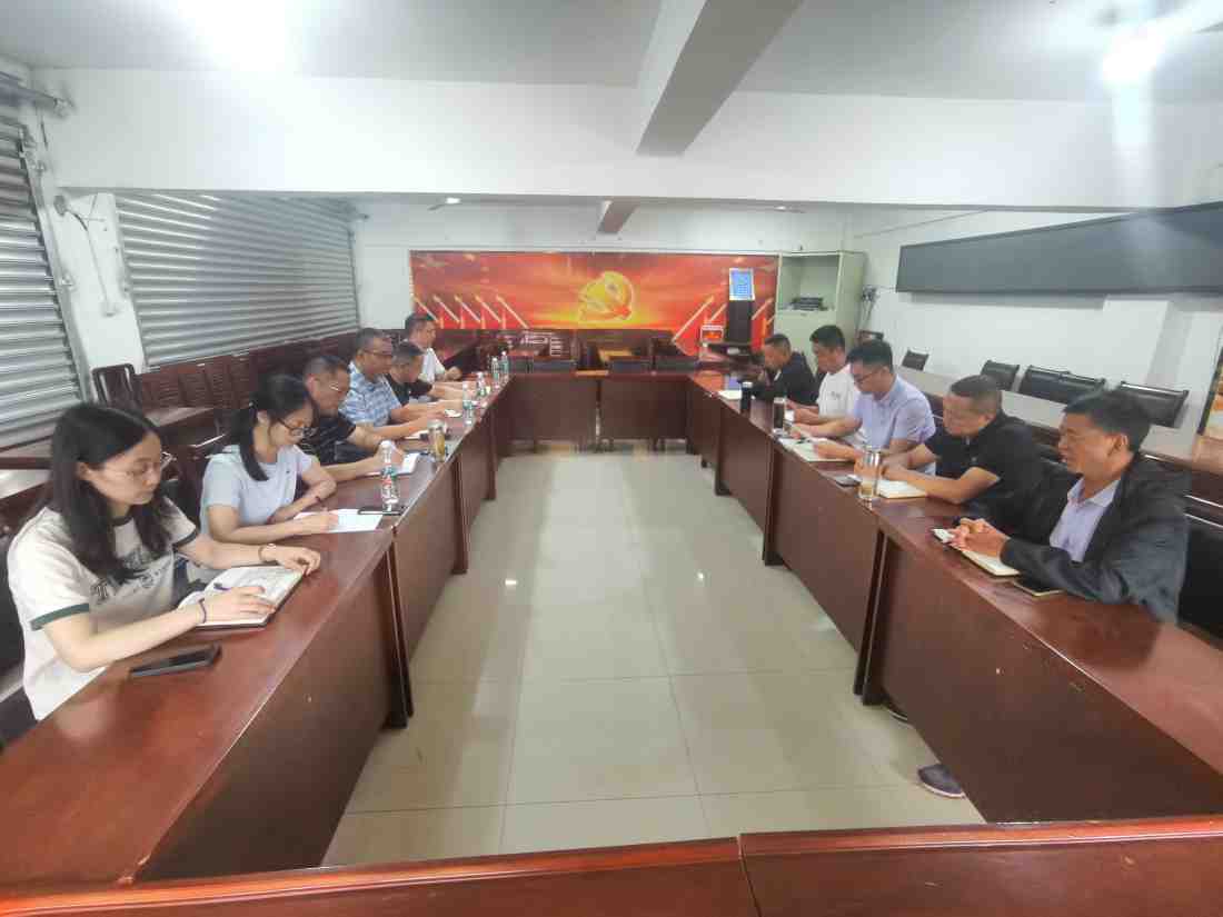 雅安市第四人民医院开展集体经济薄弱村帮扶工作调研