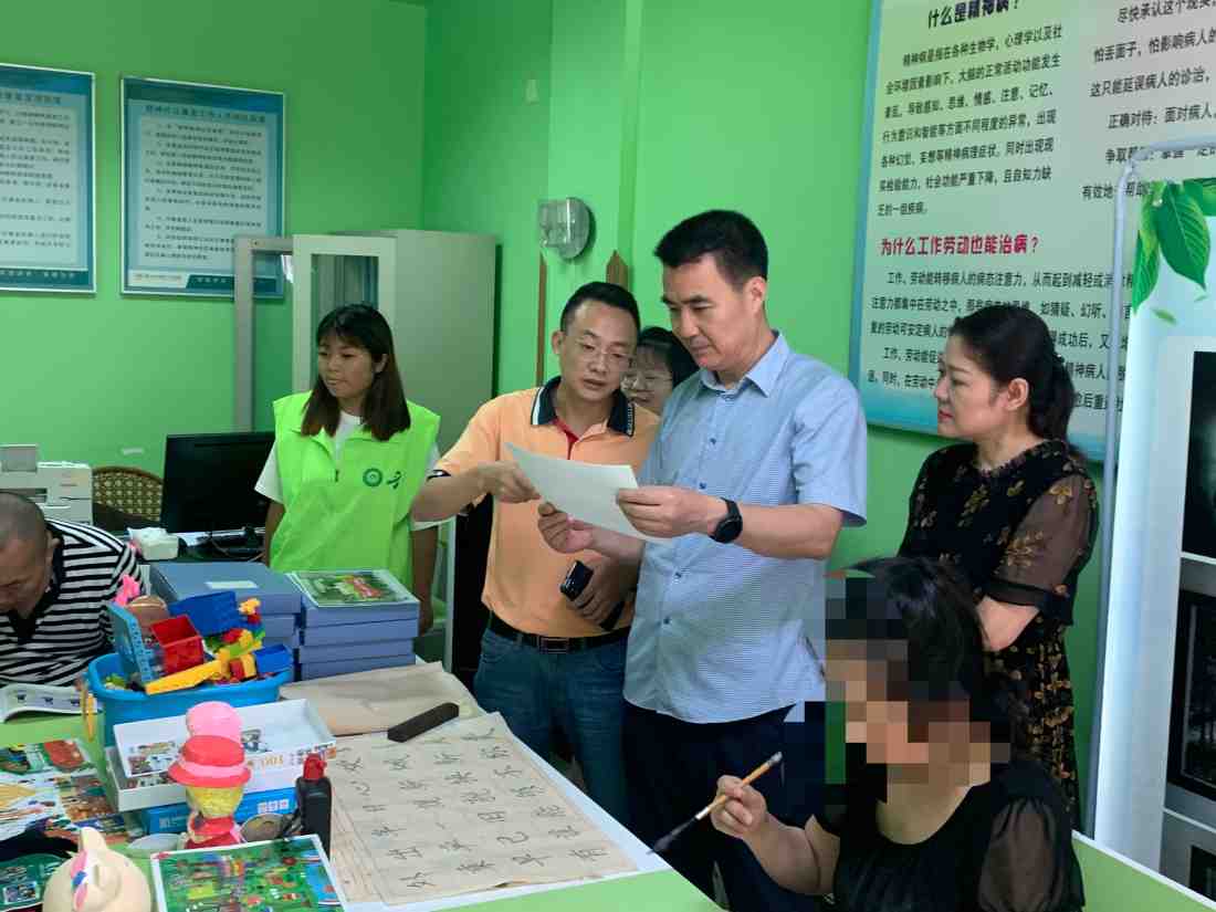 省民政厅社会福利处处长唐占勇一行督导调研医院安全生产和精神障碍社区康复服务工作