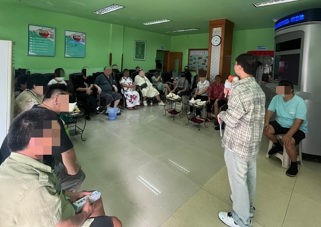 雅安市第四人民医院向阳花自助互助社区复元驿站开展“喜迎国庆、欢庆中秋”主题活动