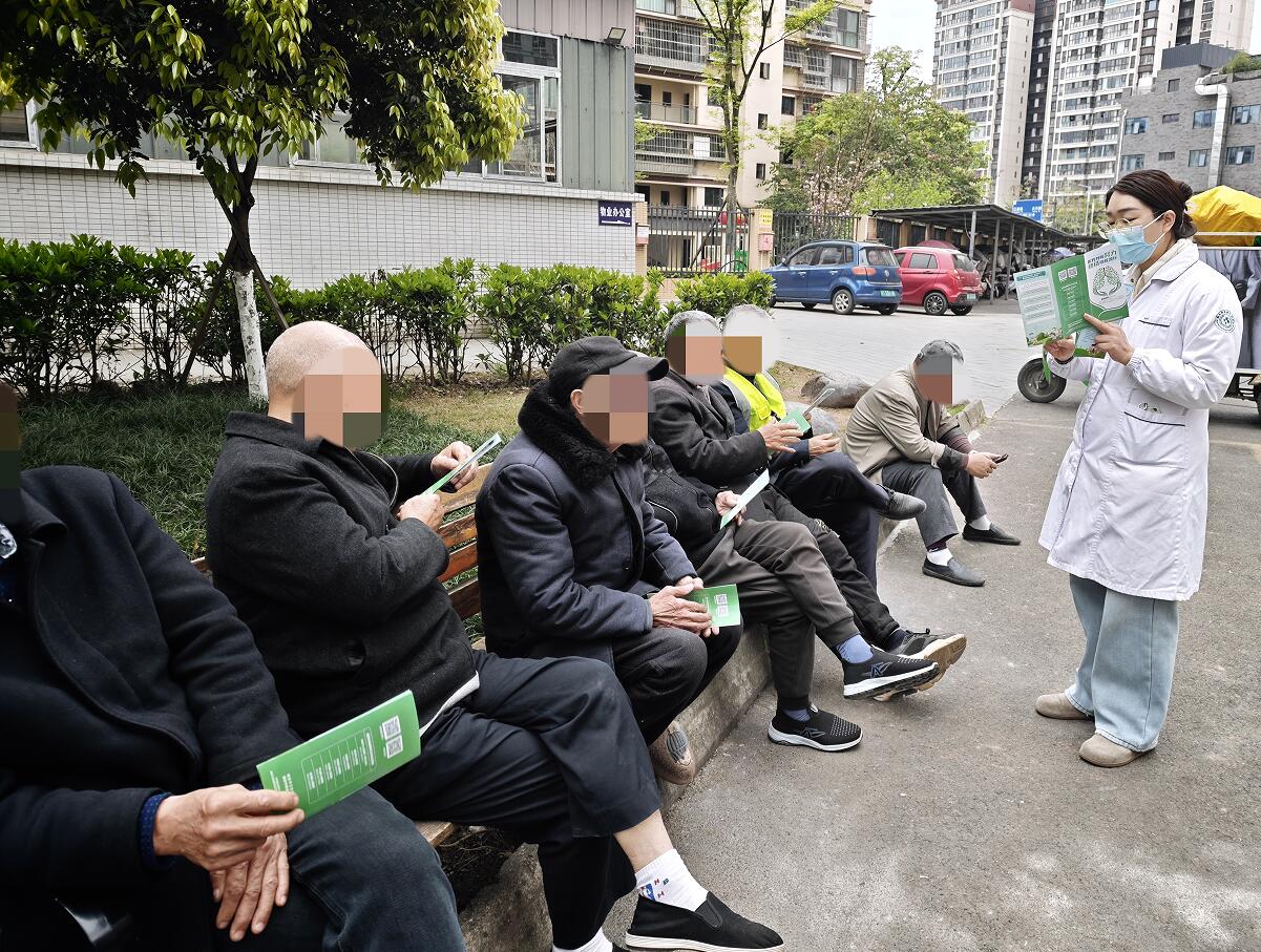 雅安市第四人民医院开展第31个世界防治结核病日系列宣传活动