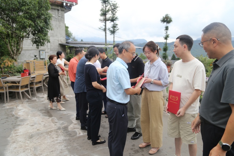 IMG_1988_副本.jpg